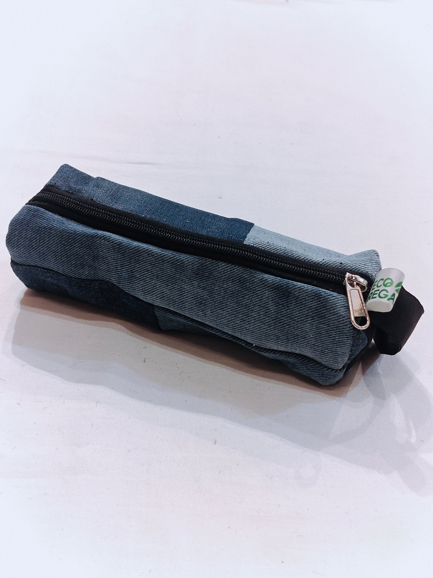 Pencil pouch in upcycled denim fabric with zipper closure