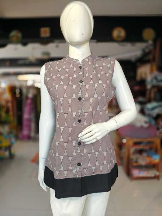 Grey triangles handblock printed collared cotton top