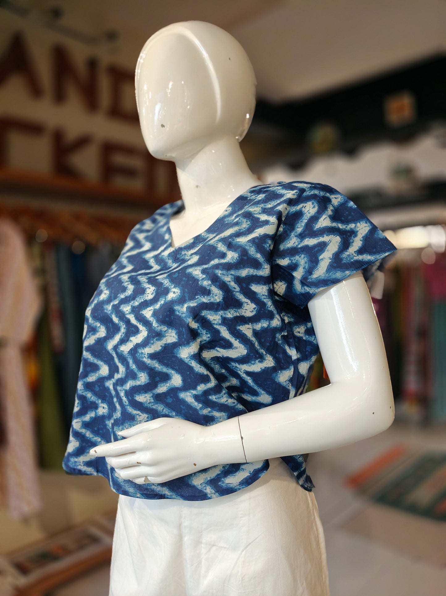 Blue and white zig zag printed crop top
