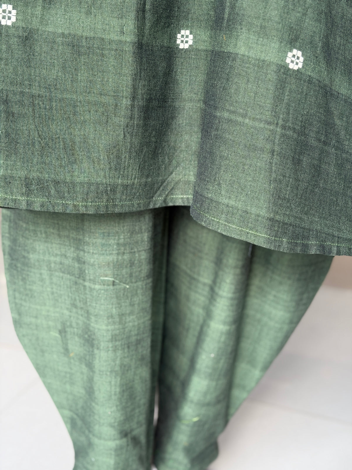 Assam handloom cotton green coord set with woven butis