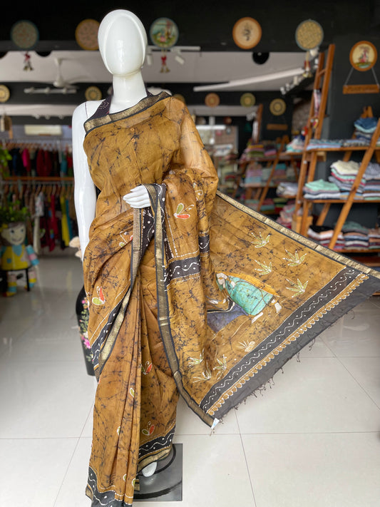 Wax batik printed silk cotton Maheshwari handloom saree with Narmada lehar border