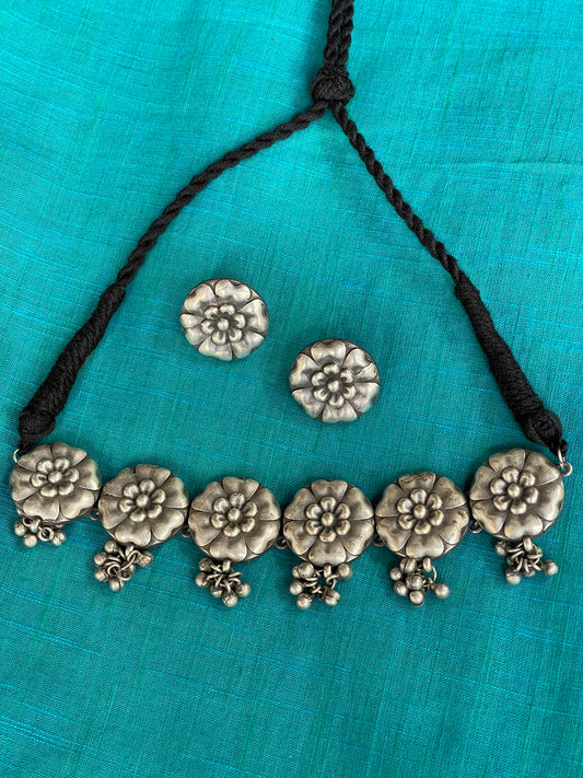 Connected flowers design Brass oxidised look choker earrings set