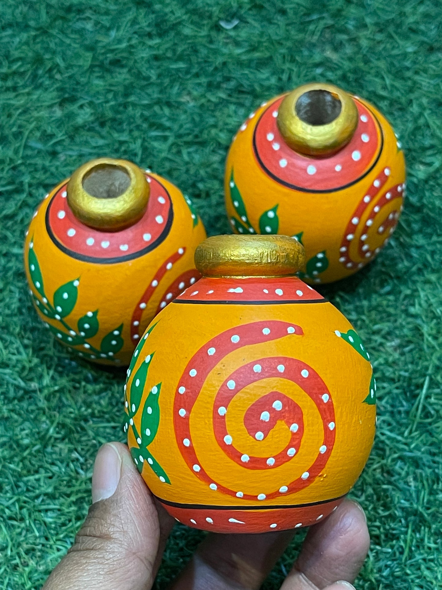 Wooden hand painted miniature pots - tooth pick holder / mini vase