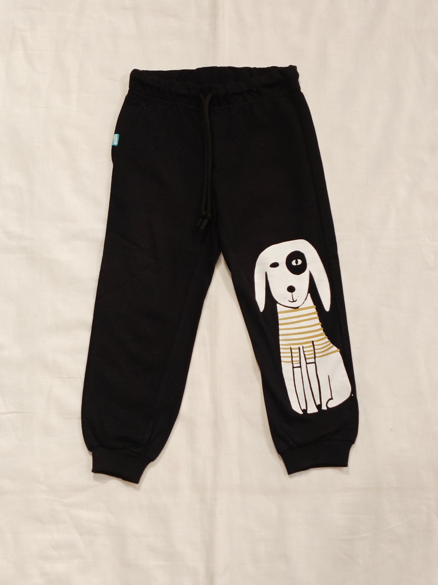 Black cotton jogger with doggie print for boys