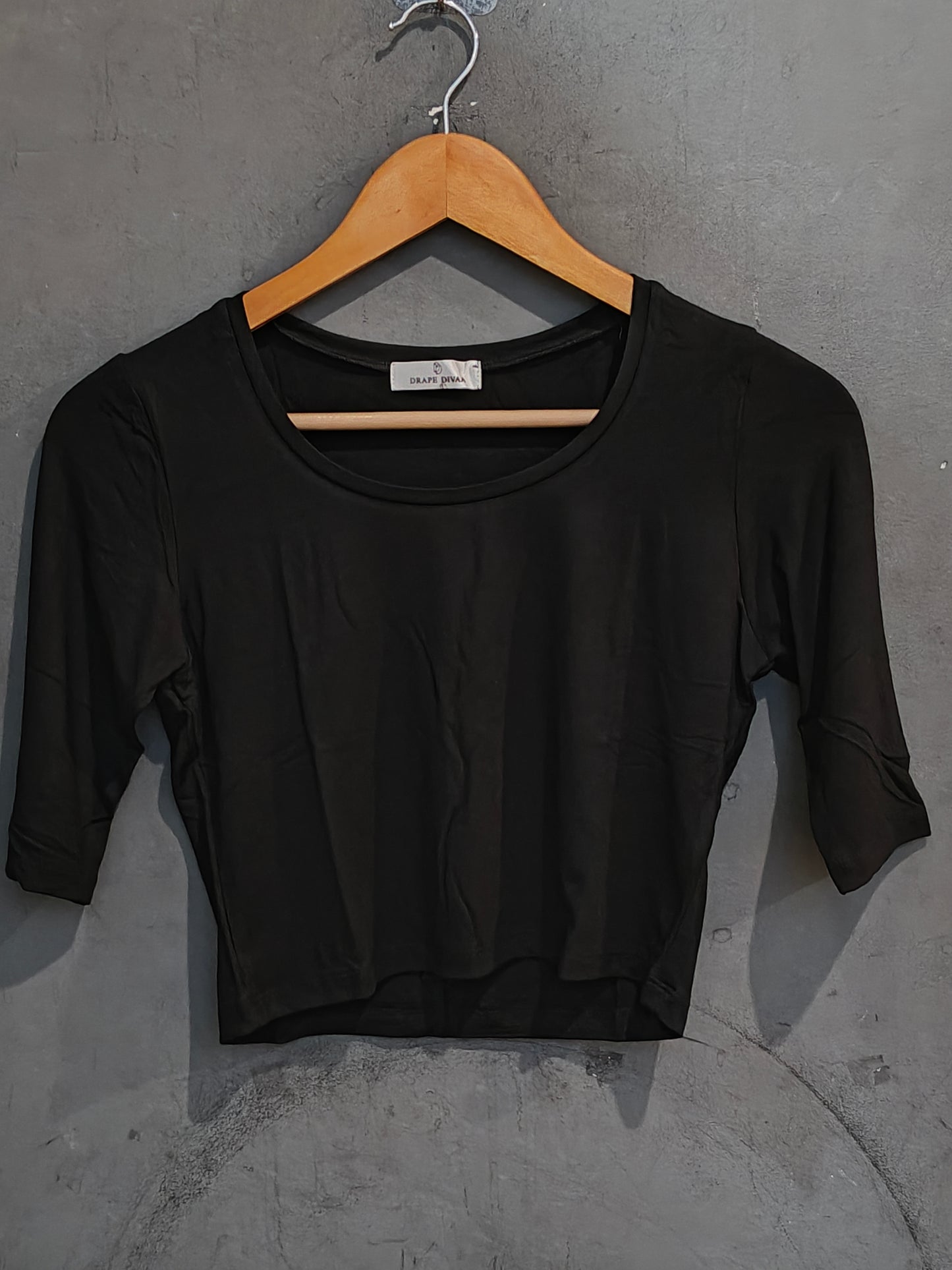 Plain stretchable elbow sleeves round neck blouse
