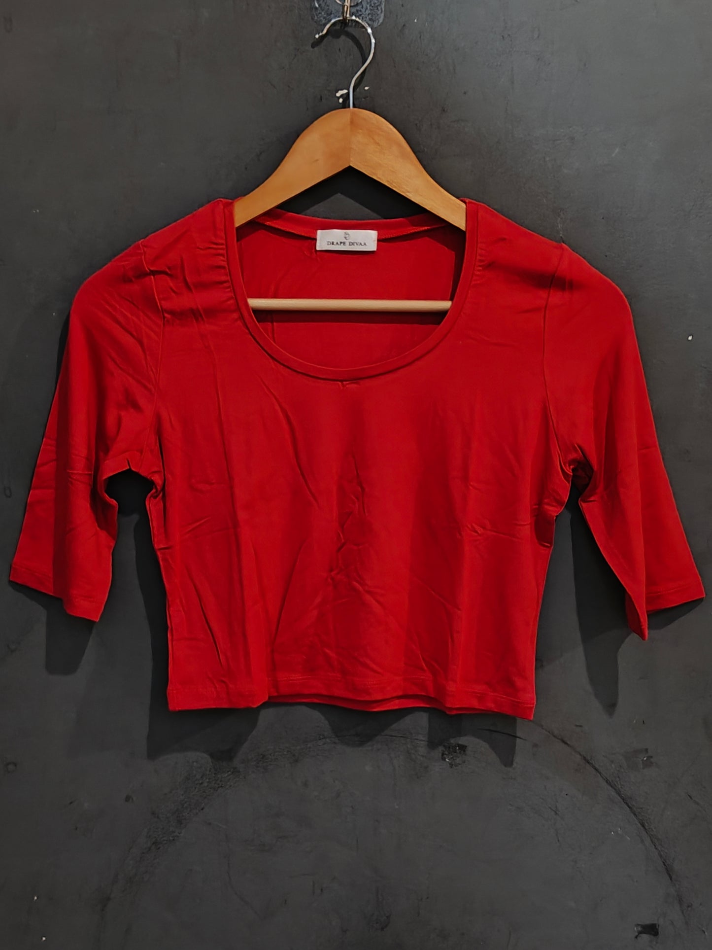 Plain stretchable elbow sleeves round neck blouse