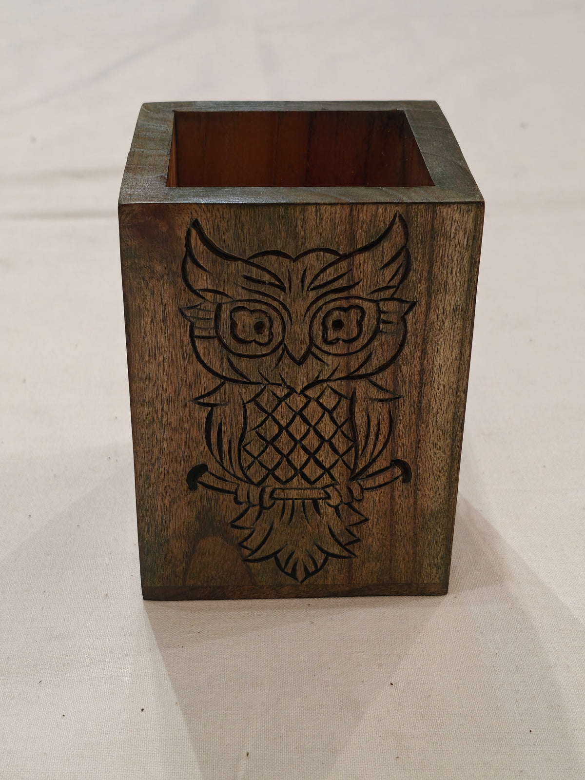 Wooden handcrafted pen stand with carved design on it - available in different colors