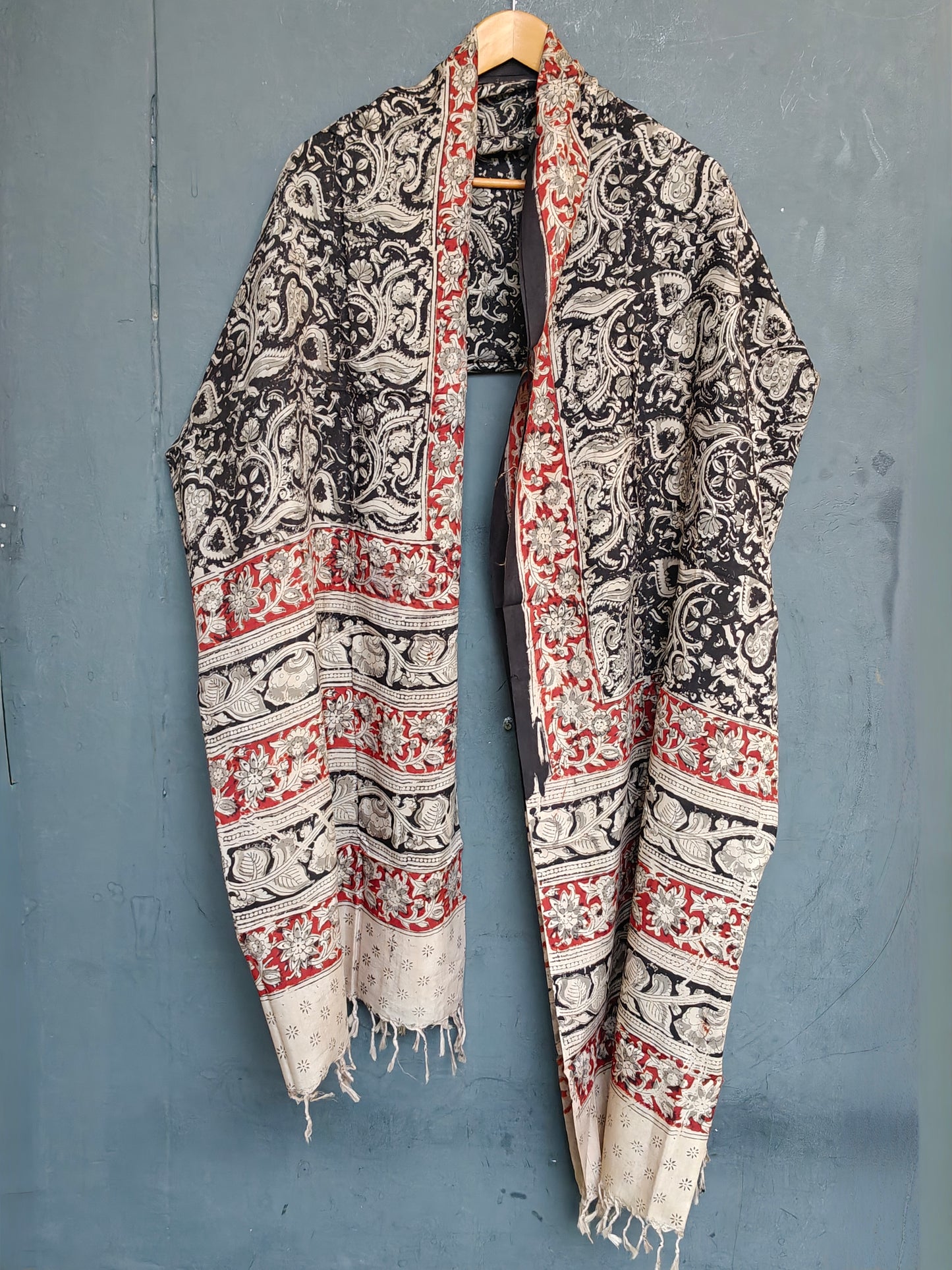 Beige n black Kalamkari floral hand block printed art silk dupatta