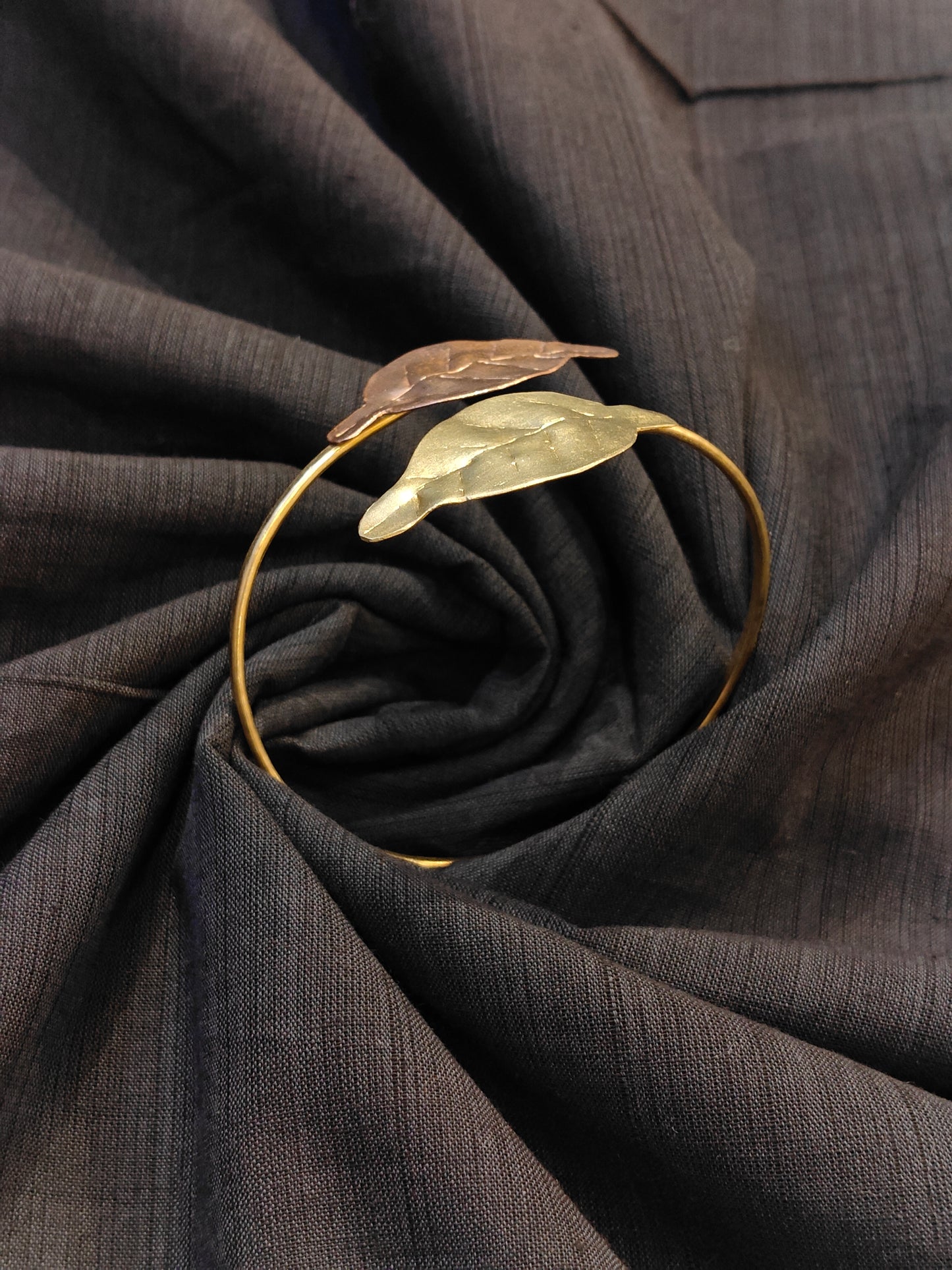 Leaves design handcrafted cuff bracelet in brass n copper