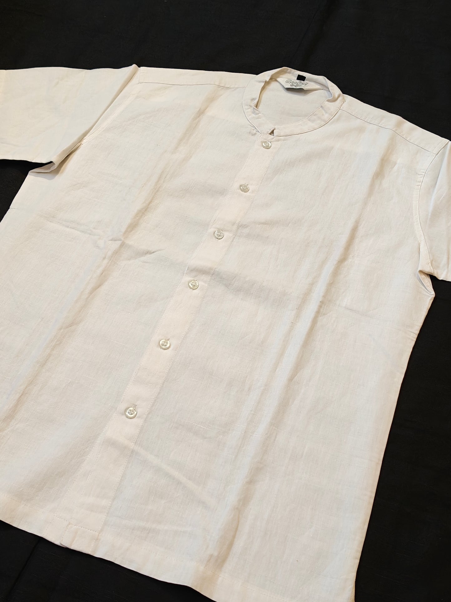 Plain white linen short sleeved shirt for men