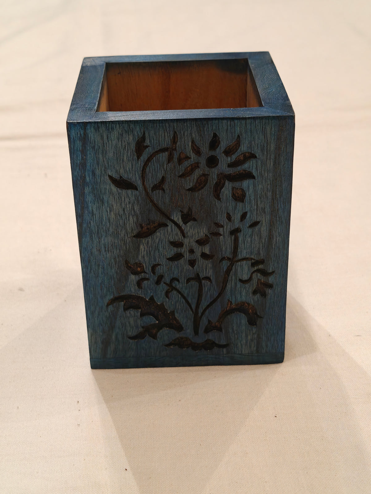 Wooden handcrafted pen stand with carved design on it - available in different colors