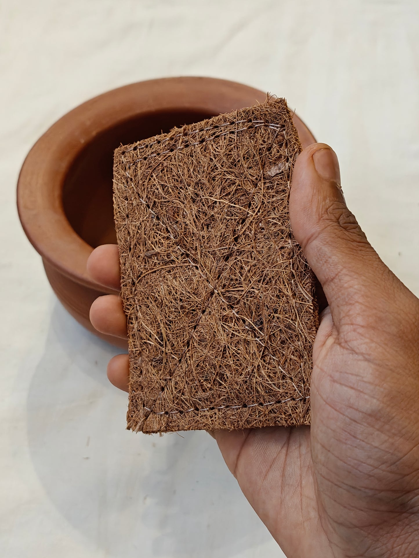 Natural coconut fibre dishwashing scrub pads