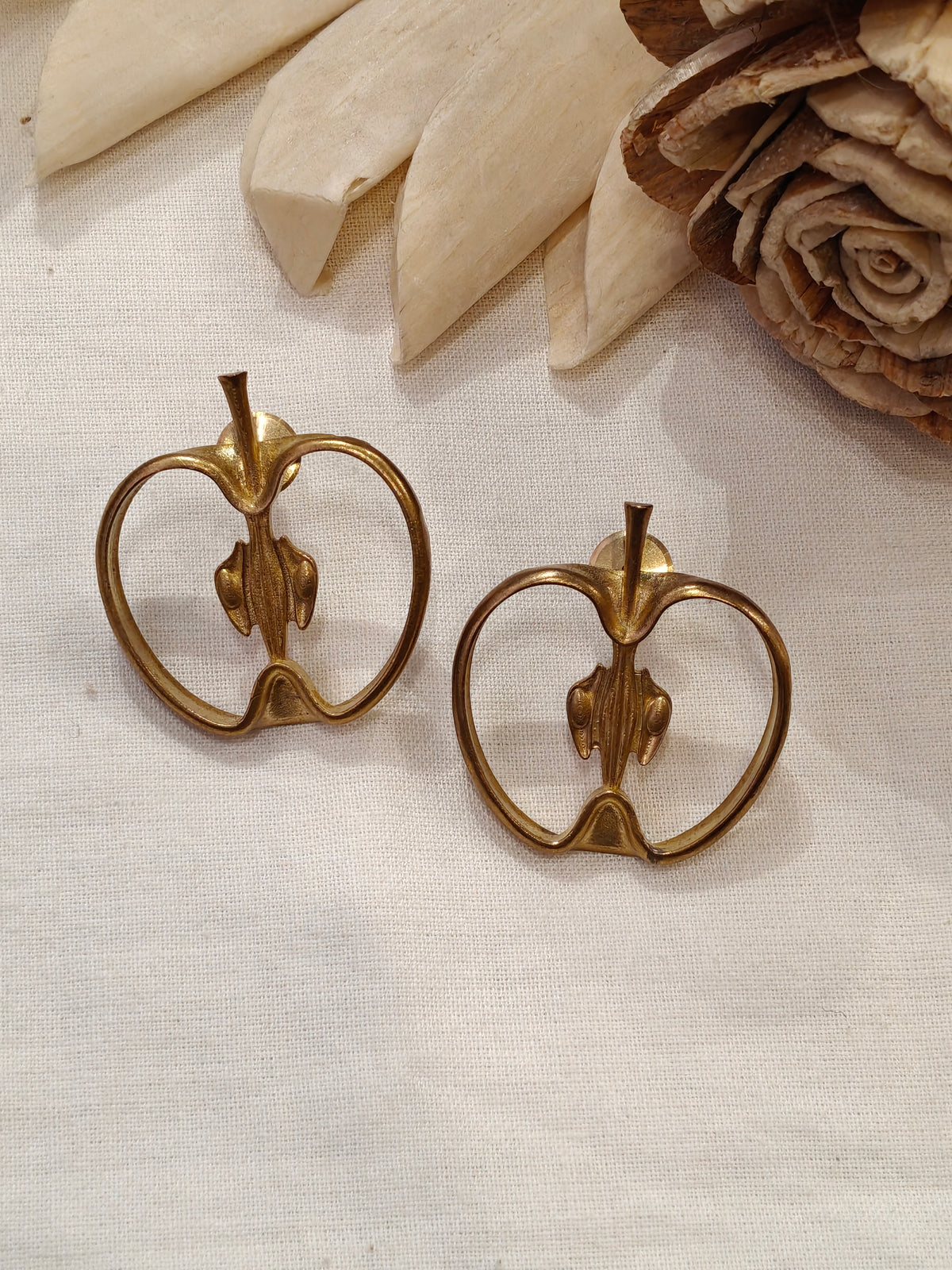 Apple shaped brass stud earrings