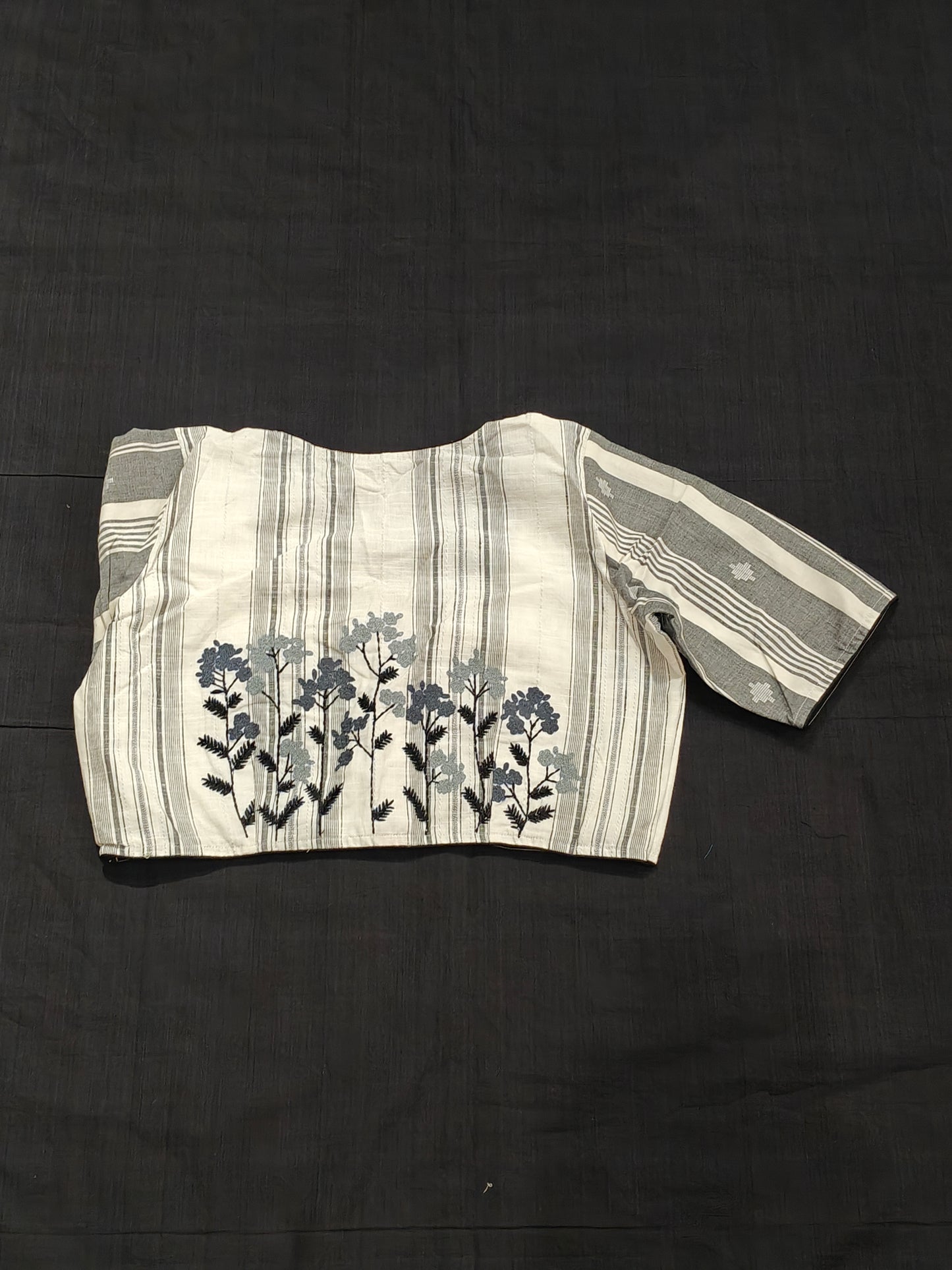 White and grey jamdani handloom cotton blouse with floral embroidered back