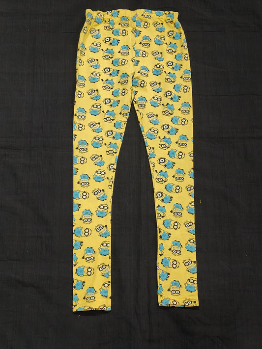 Yellow printed minion's crew bob leggings for girls