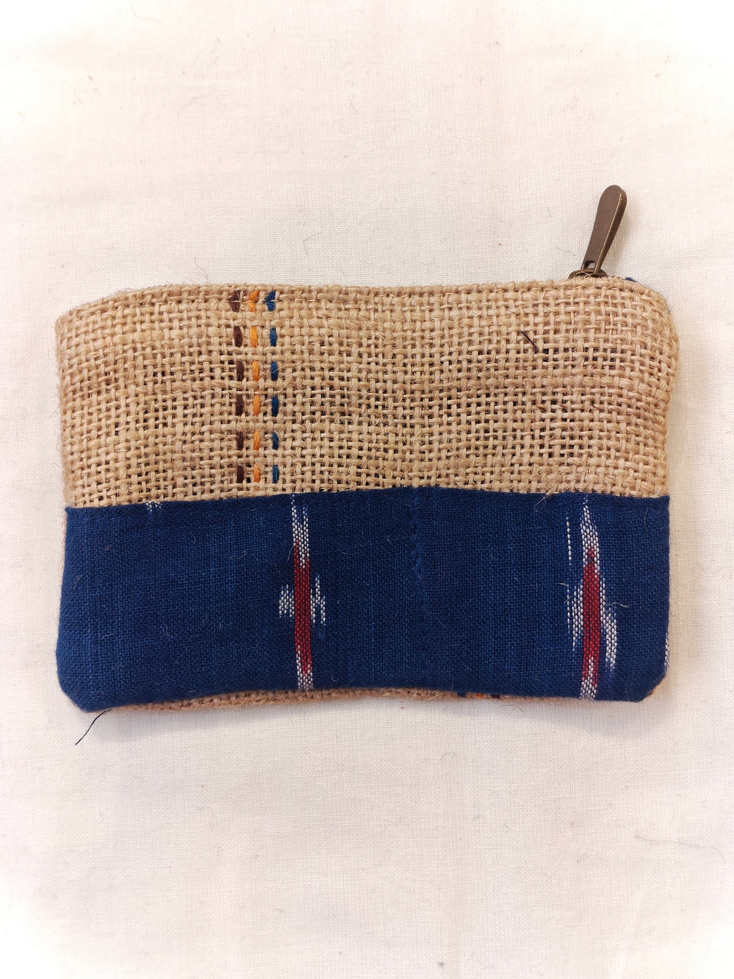 Coin pouch - Small jute zipper pouch with fabric panel