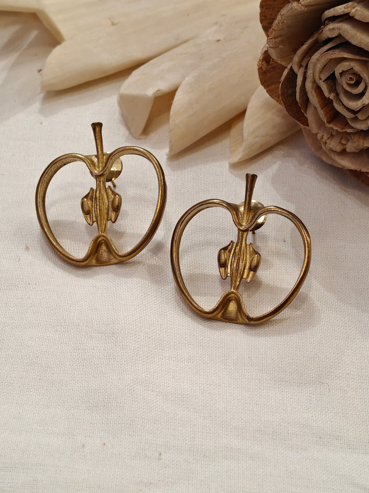 Apple shaped brass stud earrings
