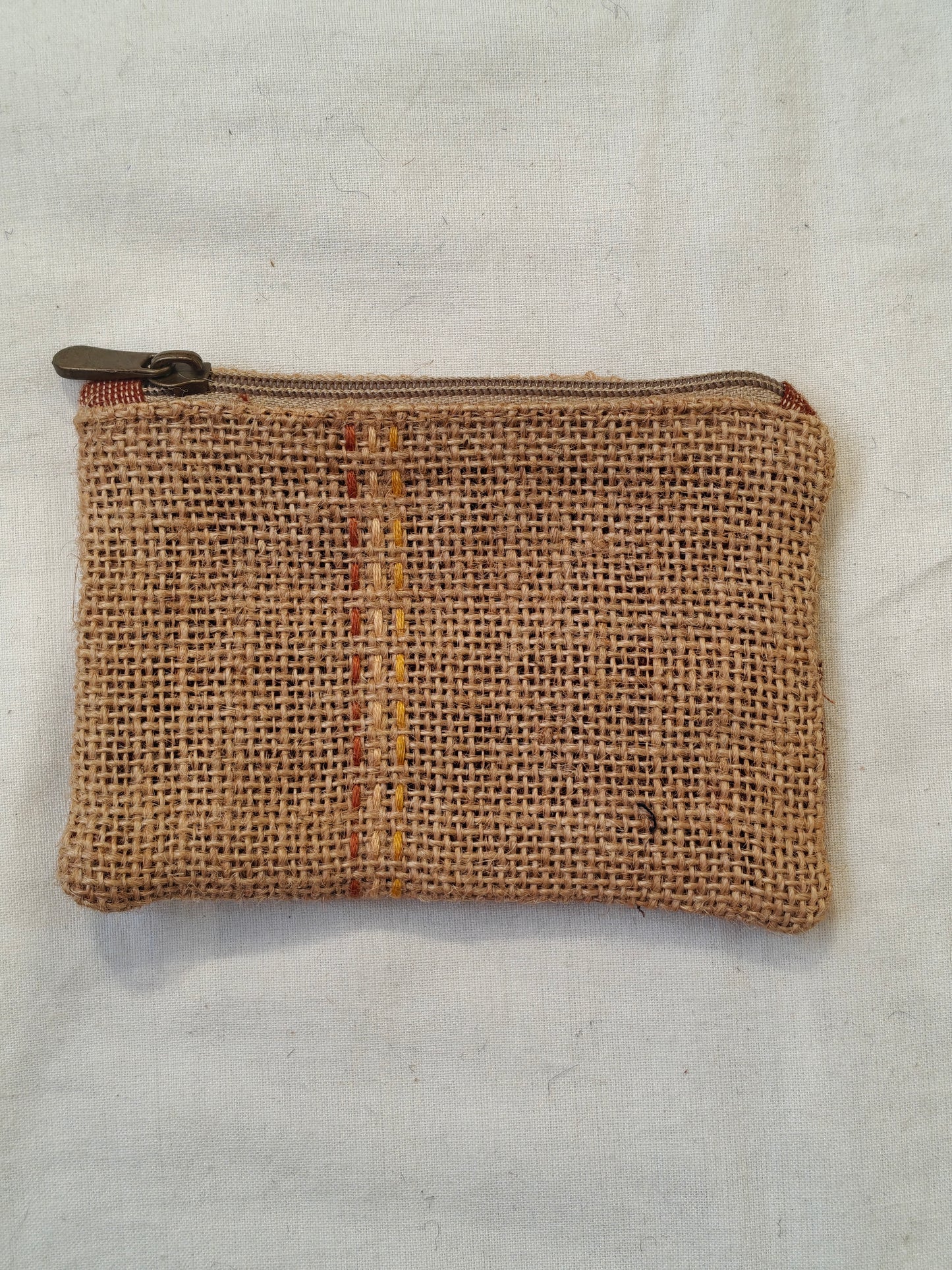 Coin pouch - Small jute zipper pouch with fabric panel