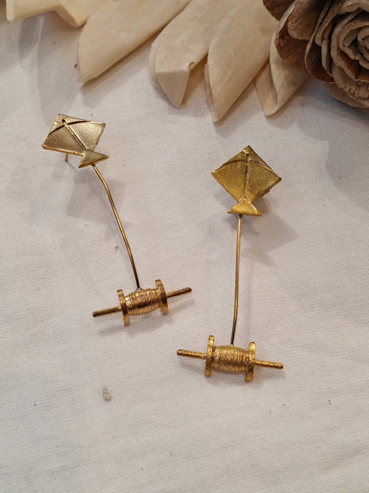 Kite and spool shaped brass earrings