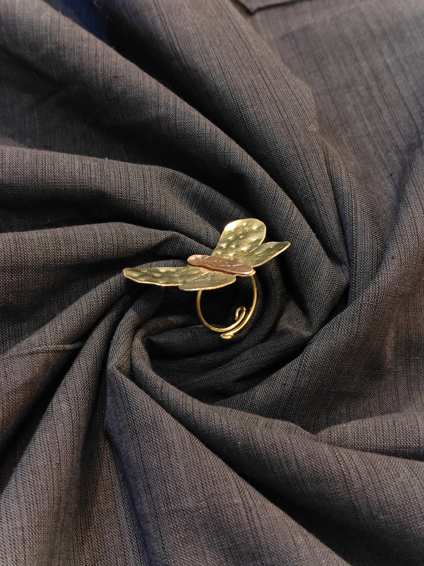 Butterfly design finger ring hand crafted in brass and copper