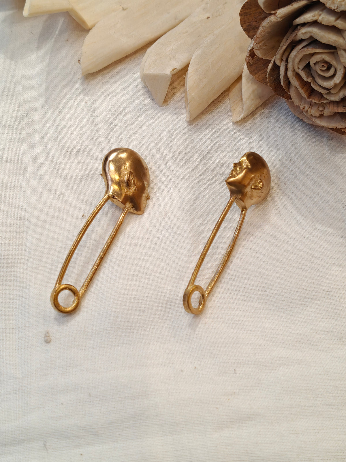 Human head safety pin design brass stud earrings