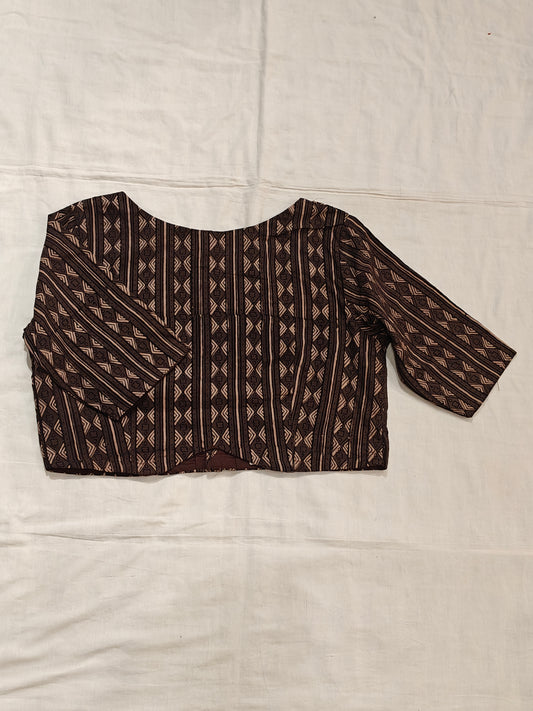 Brown geometric patterned cotton elbow sleeved blouse