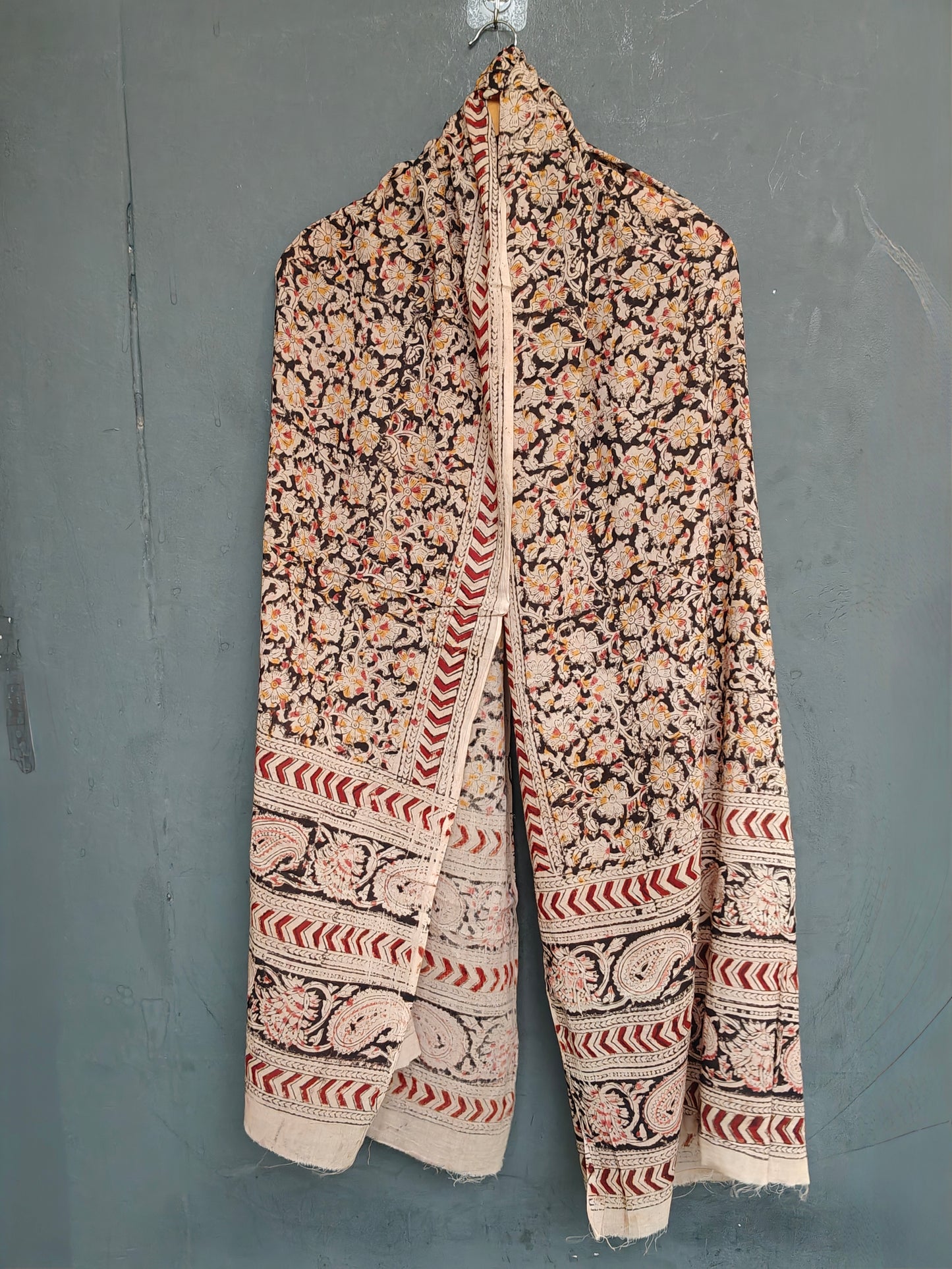 Kalamkari floral handblock printed soft cotton dupatta - multiple designs available