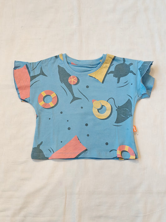 Blue cropped tshirt with sea animals print for girls