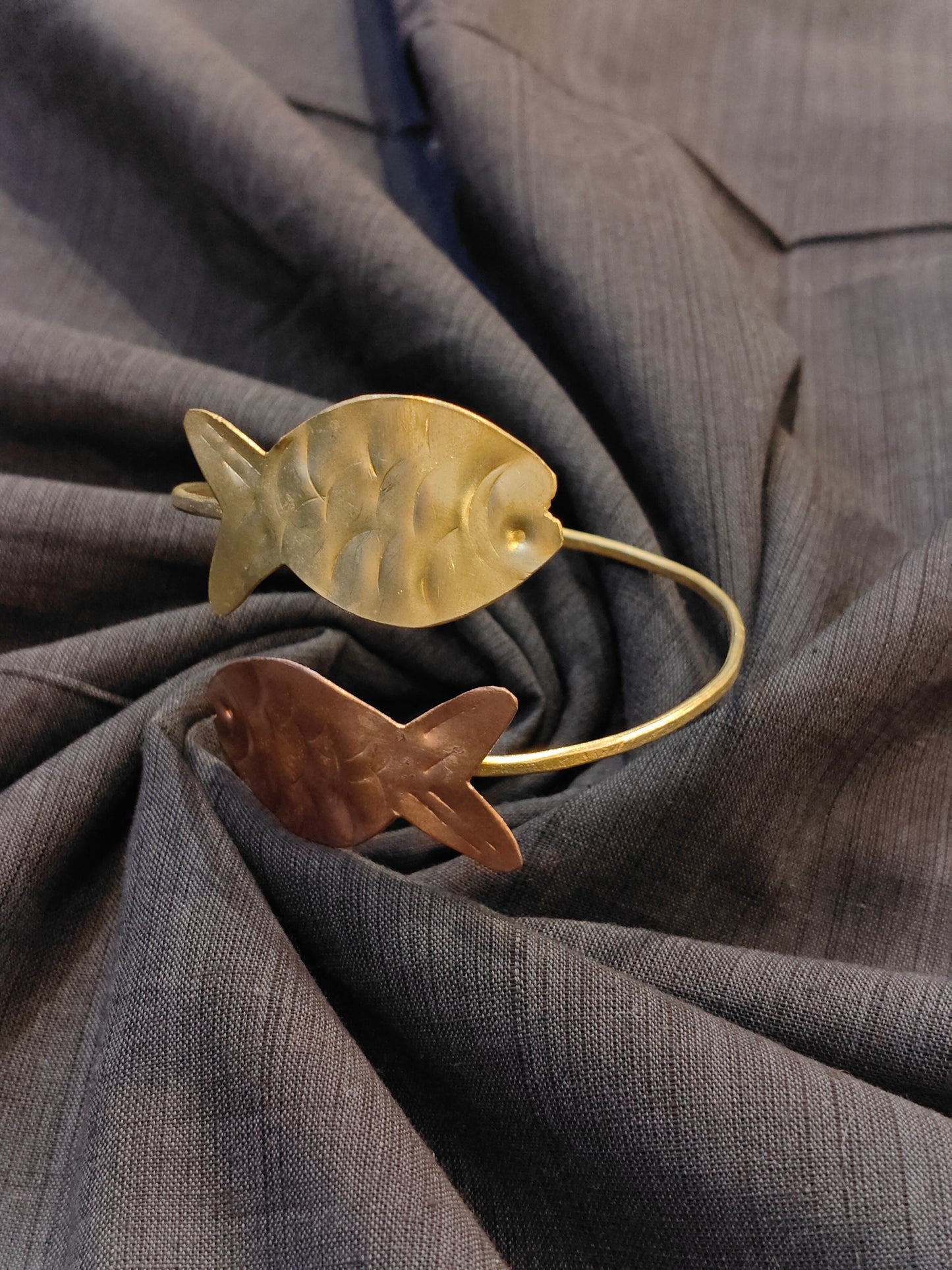 Fish design handcrafted cuff bangle in brass n copper