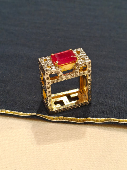 Square shaped finger ring with red stone