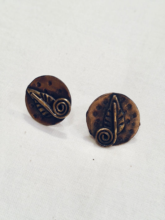 Leaf in a circle handcrafted copper n brass stud earrings