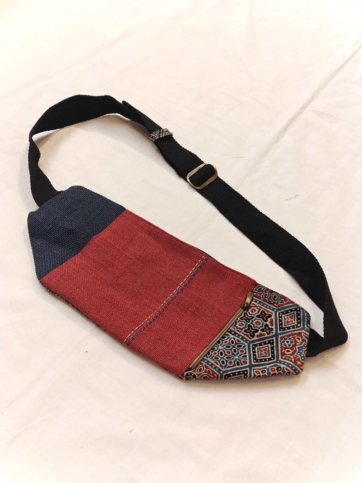 Waist fanny pack with multicolour fabric panels - Handmade jute bag