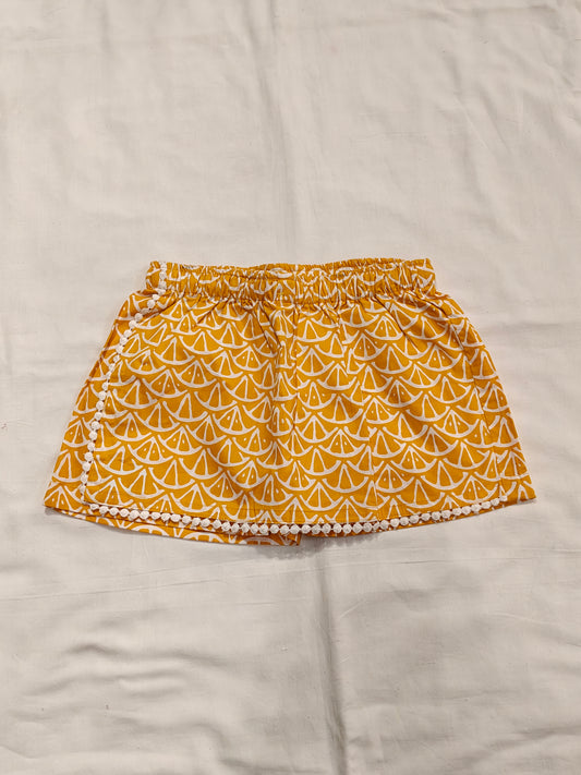 Yellow n white citrus printed cotton skorts for girls
