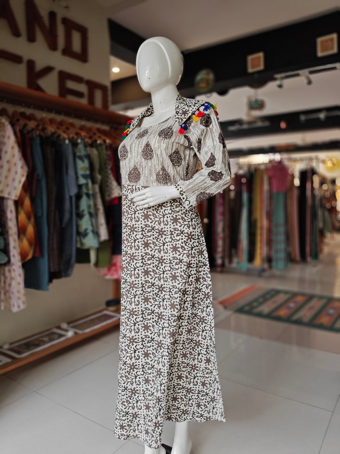 Brown and white floral long kurti with scarf