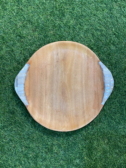 Wooden round tray with shell handles