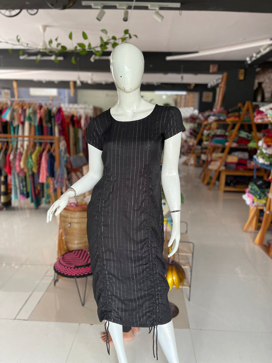 Cotton black dress with stripes, pull up style