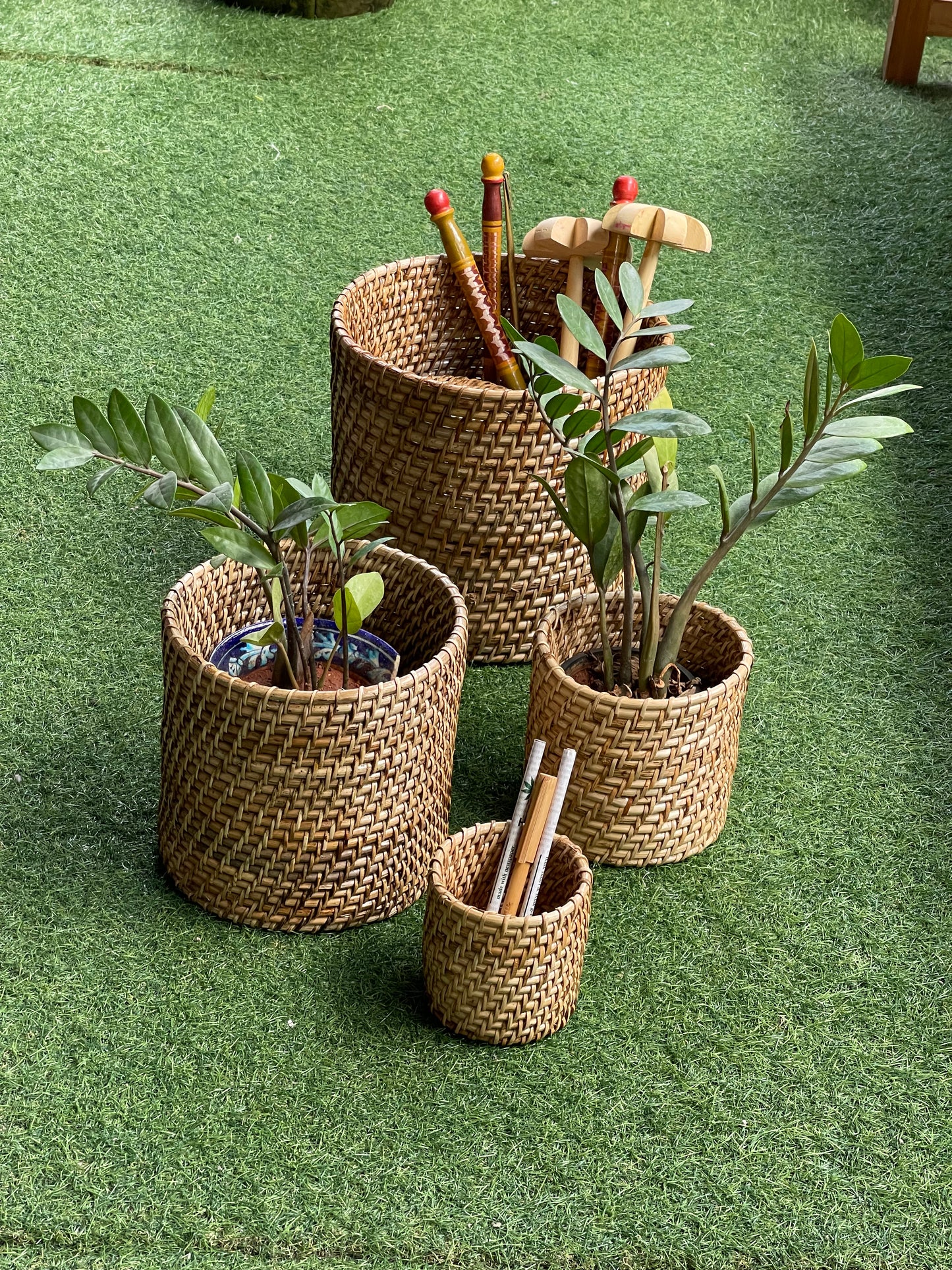 Wooden planter / organizer 6 x 6 in