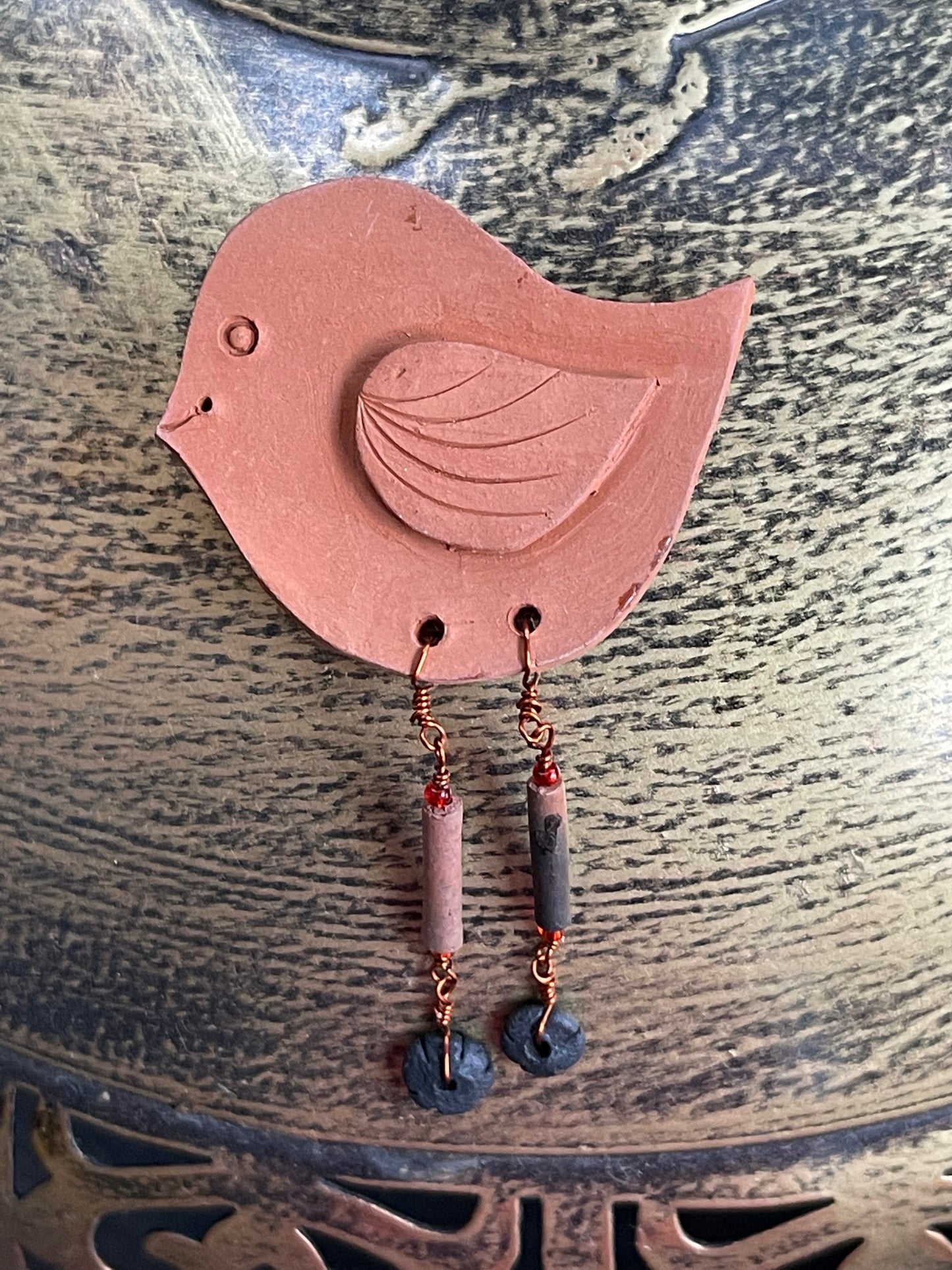 Terracotta bird magnet black beads