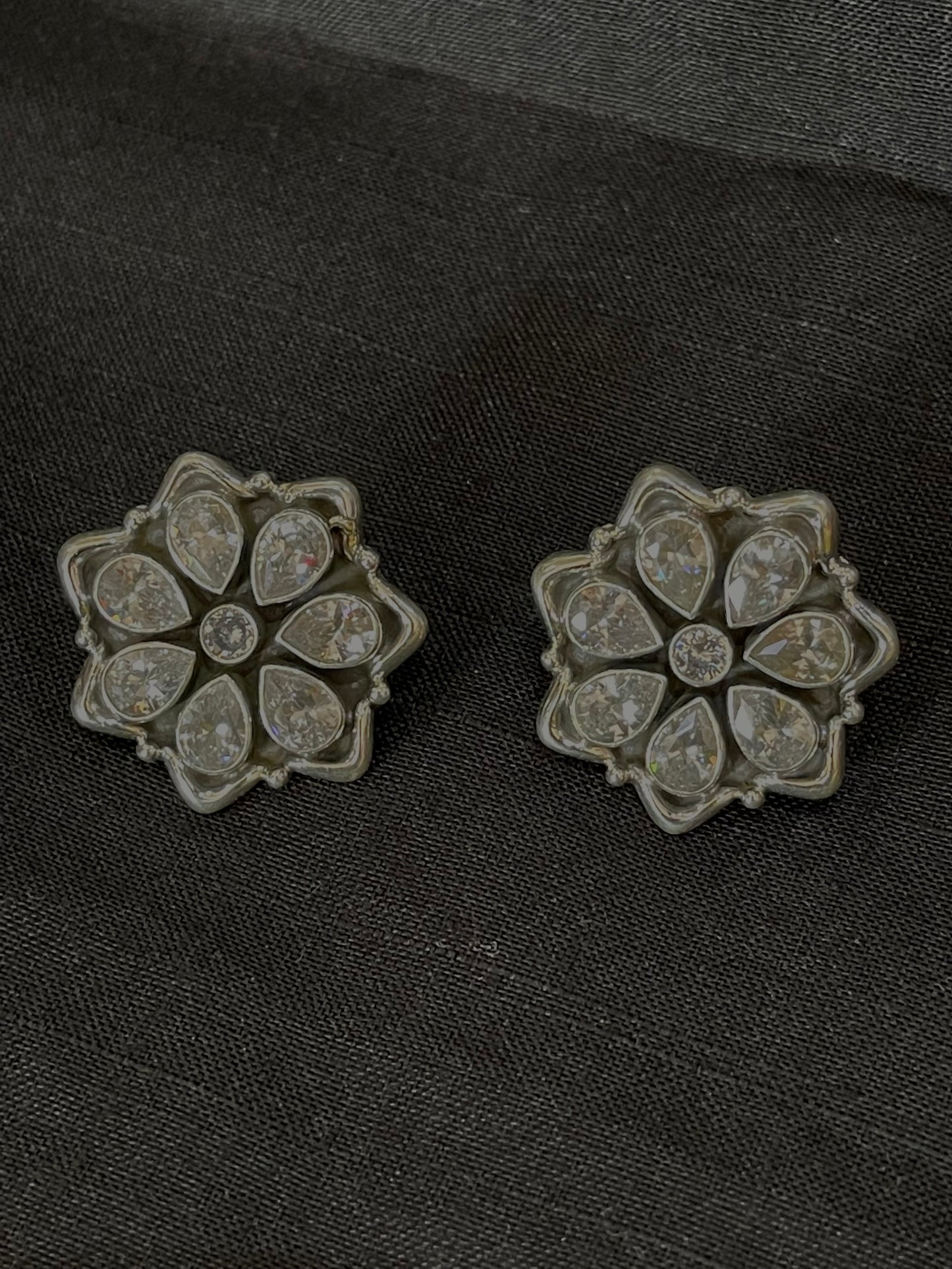 White stones sterling silver studs - flower