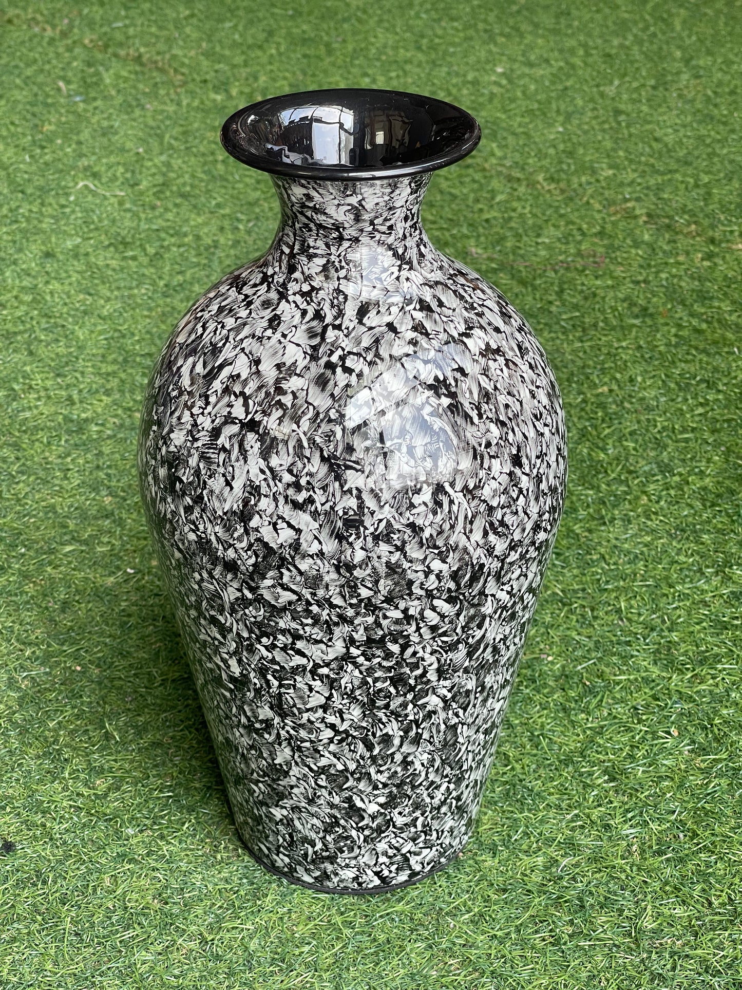 Black and white mosaic style print metal vase