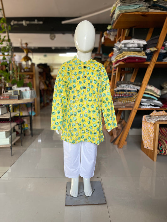 Boys cotton yellow turtle print long kurta pyjama set