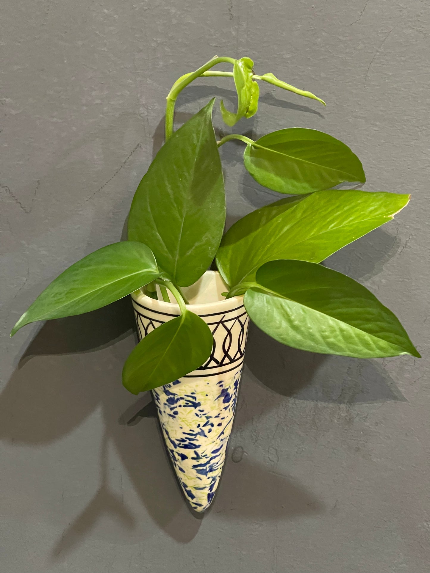 Ceramic marble design conical wall planter