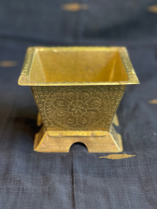 Brass havan