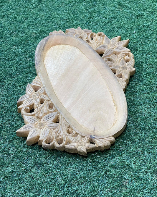 Wooden oval shaped floral tray