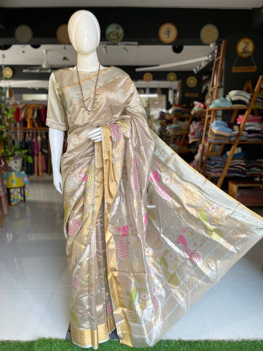 Elegant gold Chanderi pure silk handwoven peacock motif skirt border grand saree