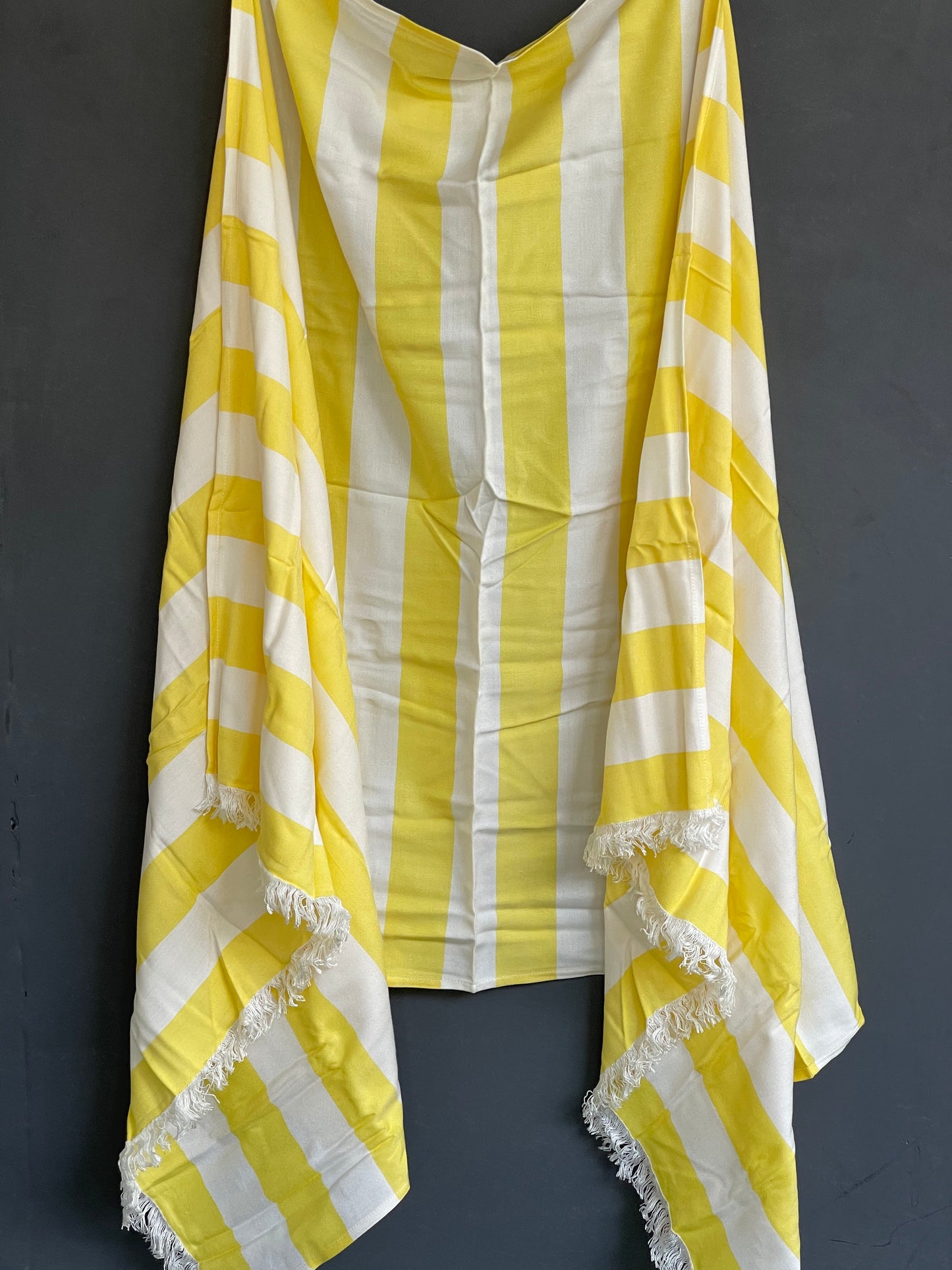 Bamboo bath towel yellow