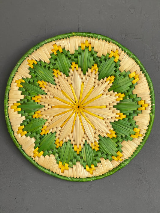 Moonj grass hand woven wall plate - light green