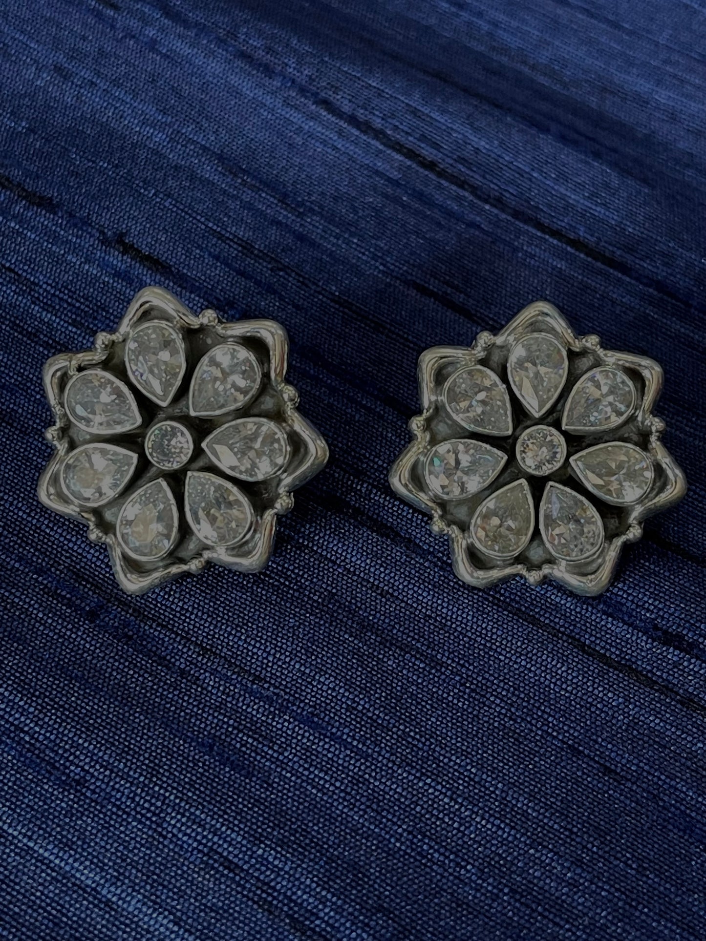 White stones sterling silver studs - flower